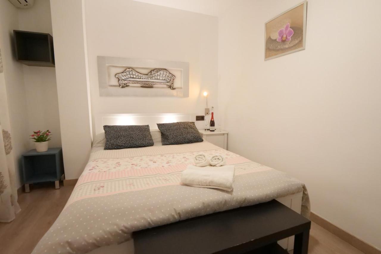 Apartamento Castillo กรานาดา ภายนอก รูปภาพ