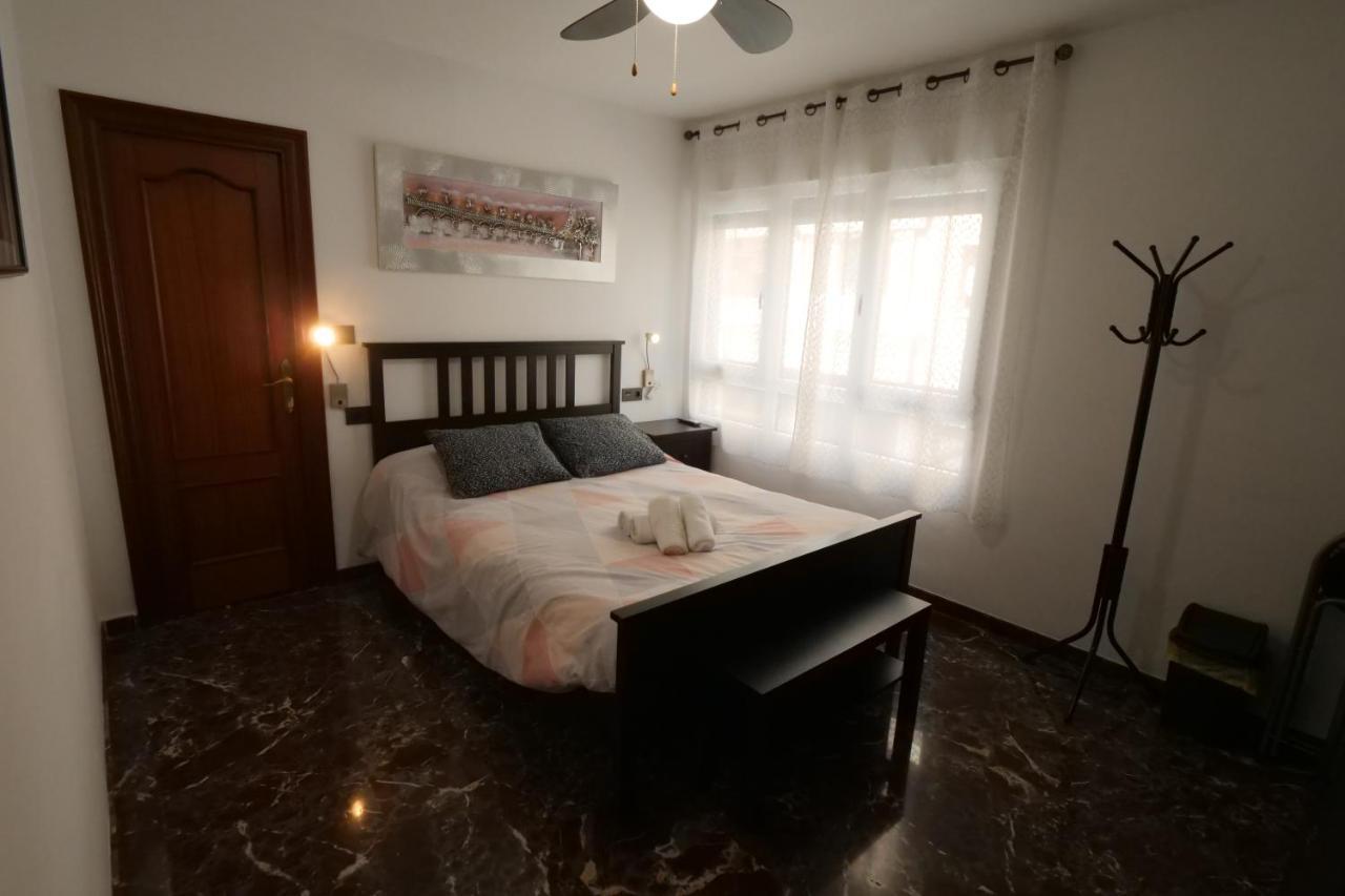 Apartamento Castillo กรานาดา ภายนอก รูปภาพ