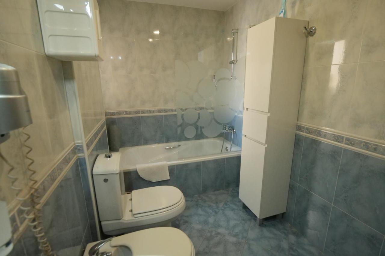 Apartamento Castillo กรานาดา ภายนอก รูปภาพ