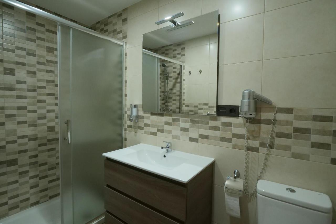 Apartamento Castillo กรานาดา ภายนอก รูปภาพ