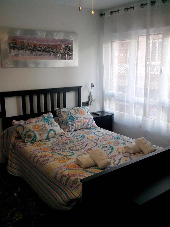 Apartamento Castillo กรานาดา ภายนอก รูปภาพ