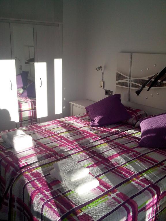 Apartamento Castillo กรานาดา ภายนอก รูปภาพ