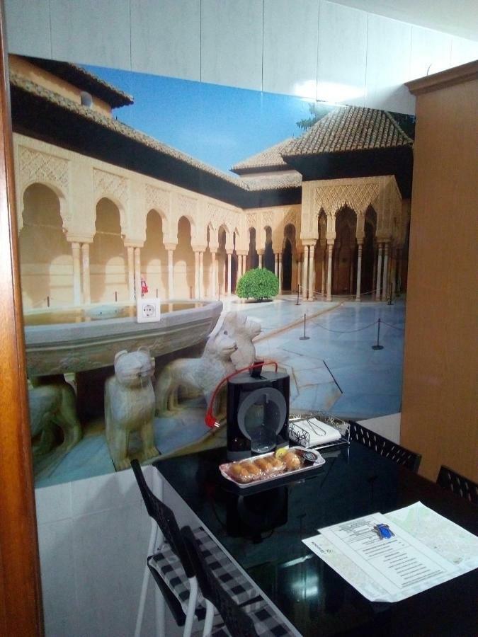 Apartamento Castillo กรานาดา ภายนอก รูปภาพ